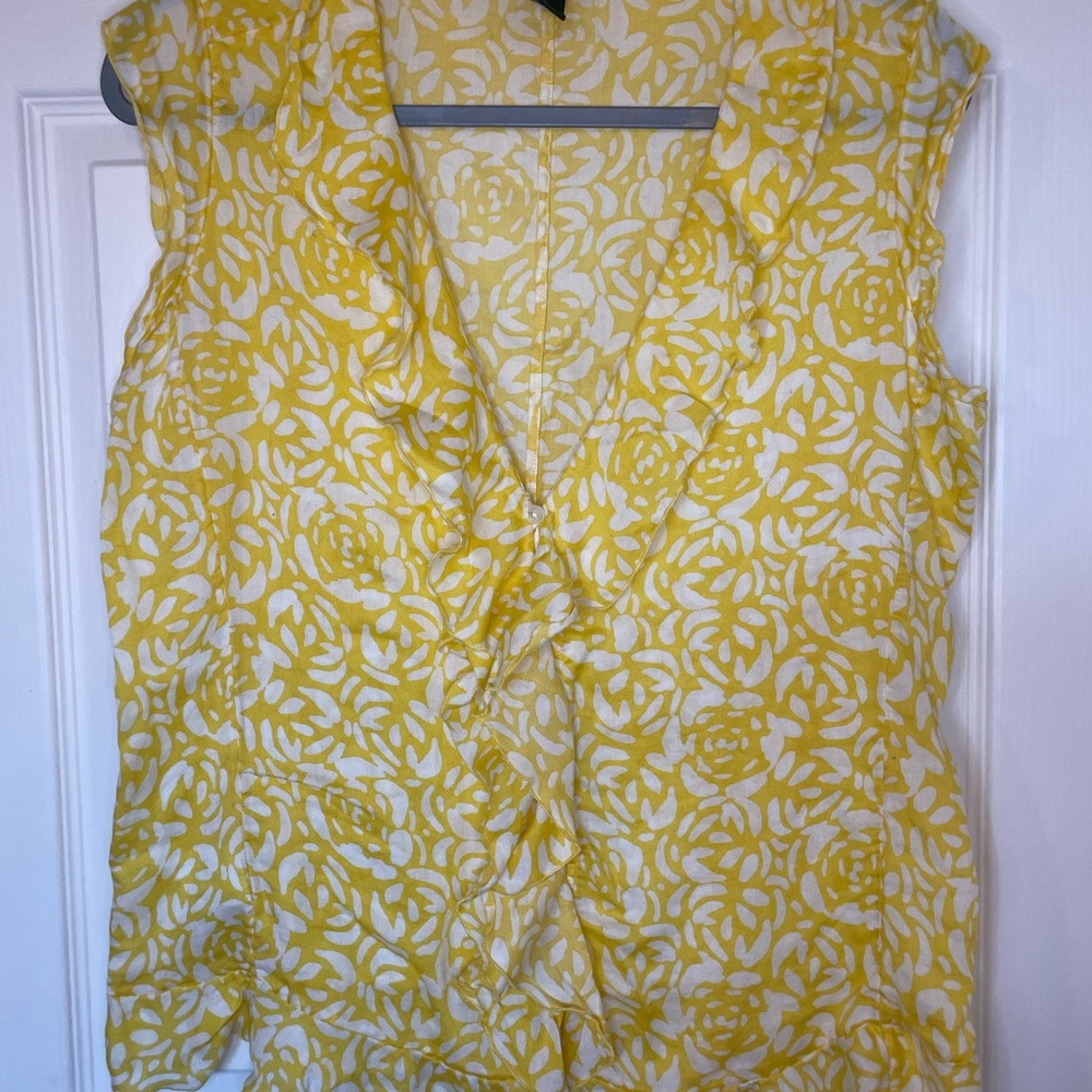 Women’s Eddie Bauer Floral Yellow Sleeveless Top